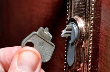 broken key in lock